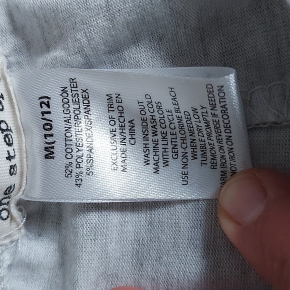 One step up sz medium (10-12) two pairs of pants black/ grey/white - Picture 3 of 7